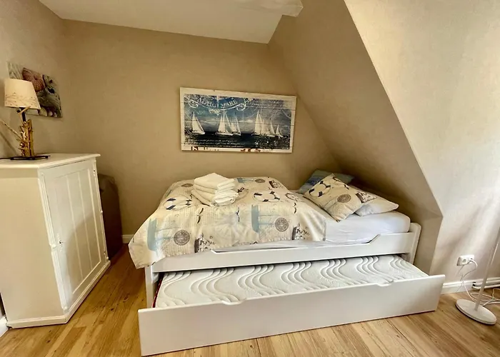 Reetkate Am Deich Stinteck